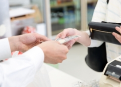 お近くのコンビニで簡単にお支払いが可能です。
